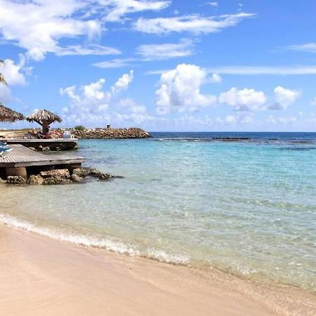 Agreable Studio Au Bord De Mer. 생프랑수아 외부 사진